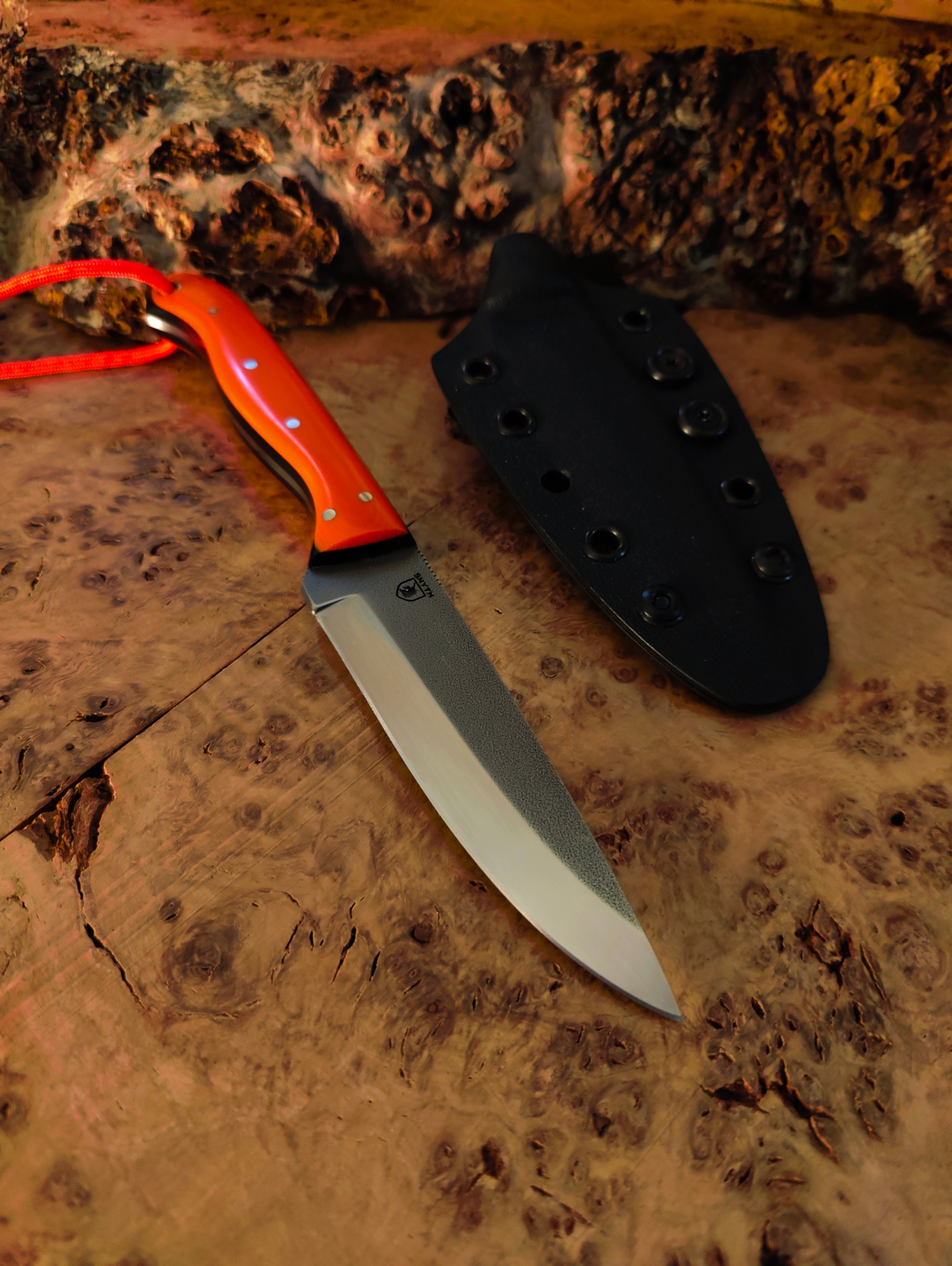 Aeb-l stainless,black and orange g10