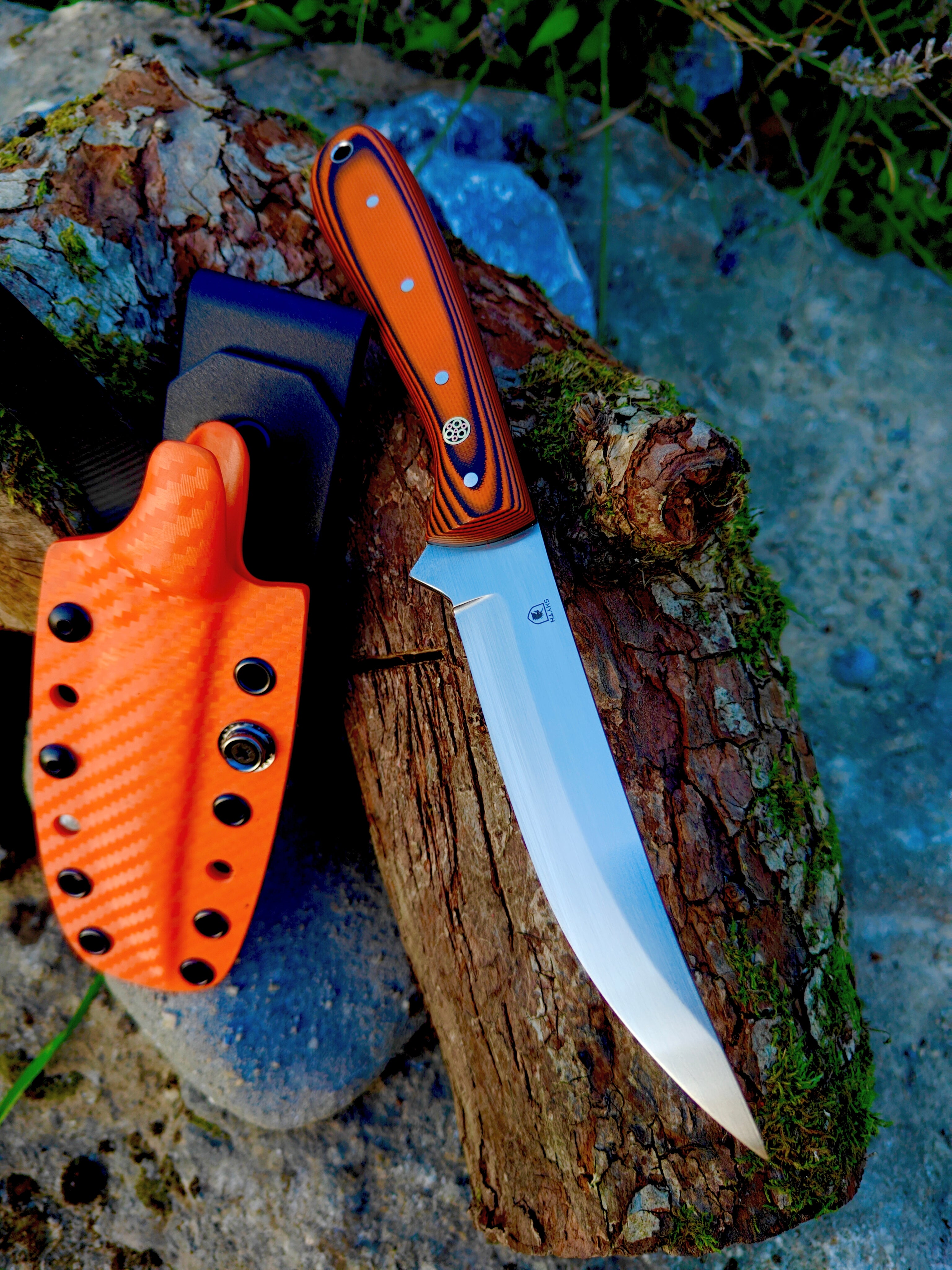 Field skinning hybrid, sure grip g10 & hunter orange carbon fibre kydex