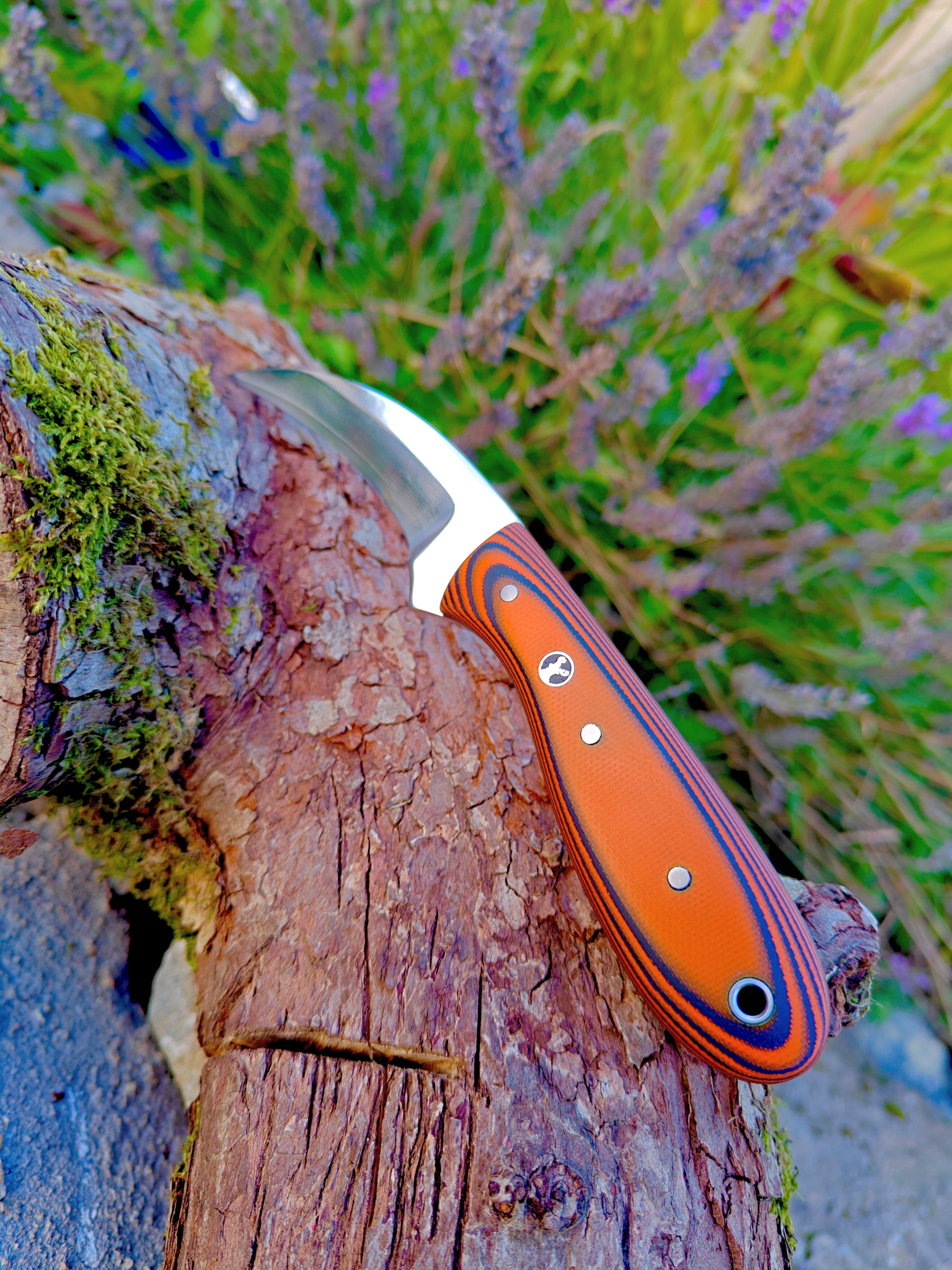 limited edition,Custom stalkers claw, vg10 Damascus stainless steel,hunter orange