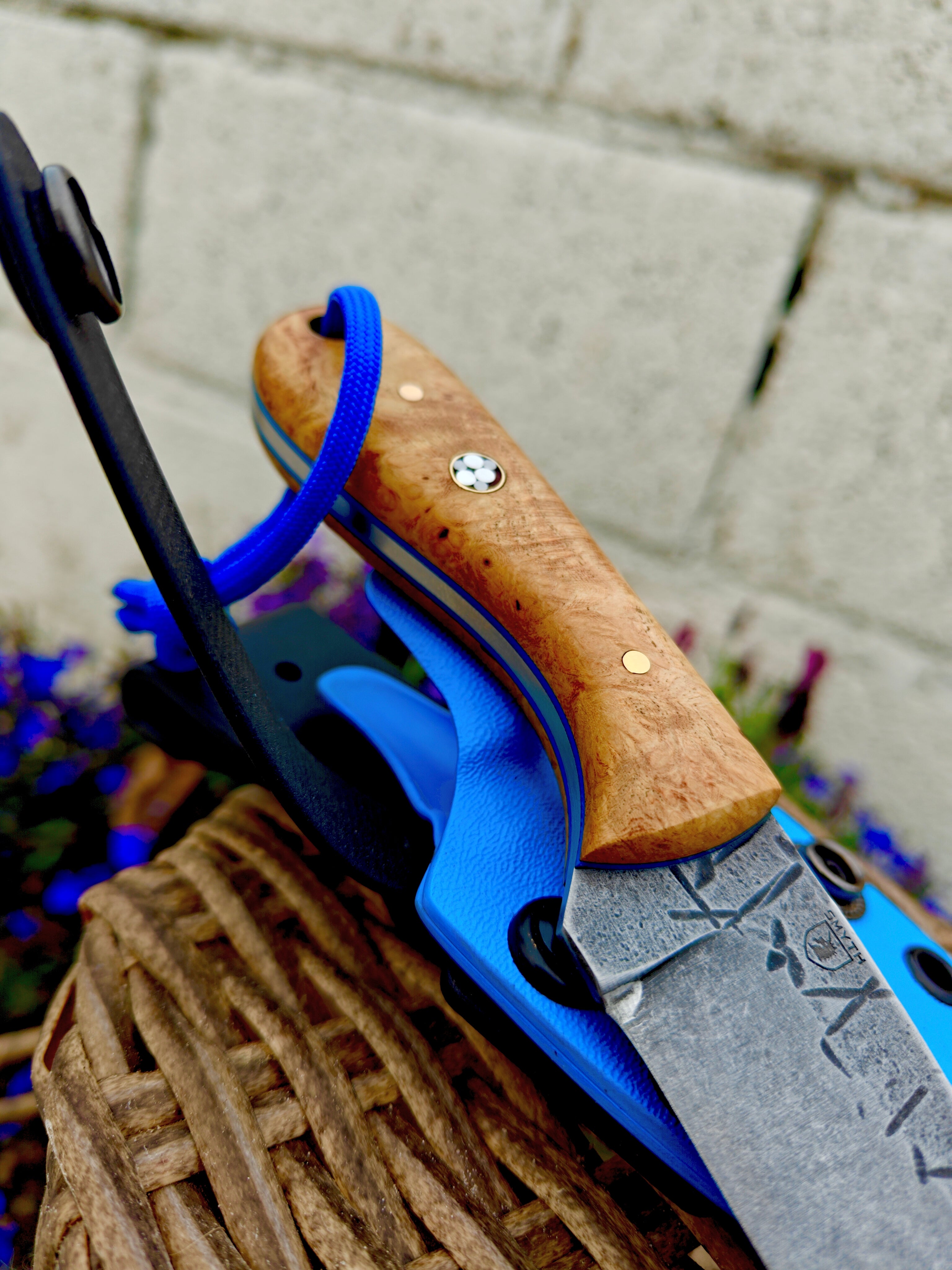 80crv2 necker baby blue kydex