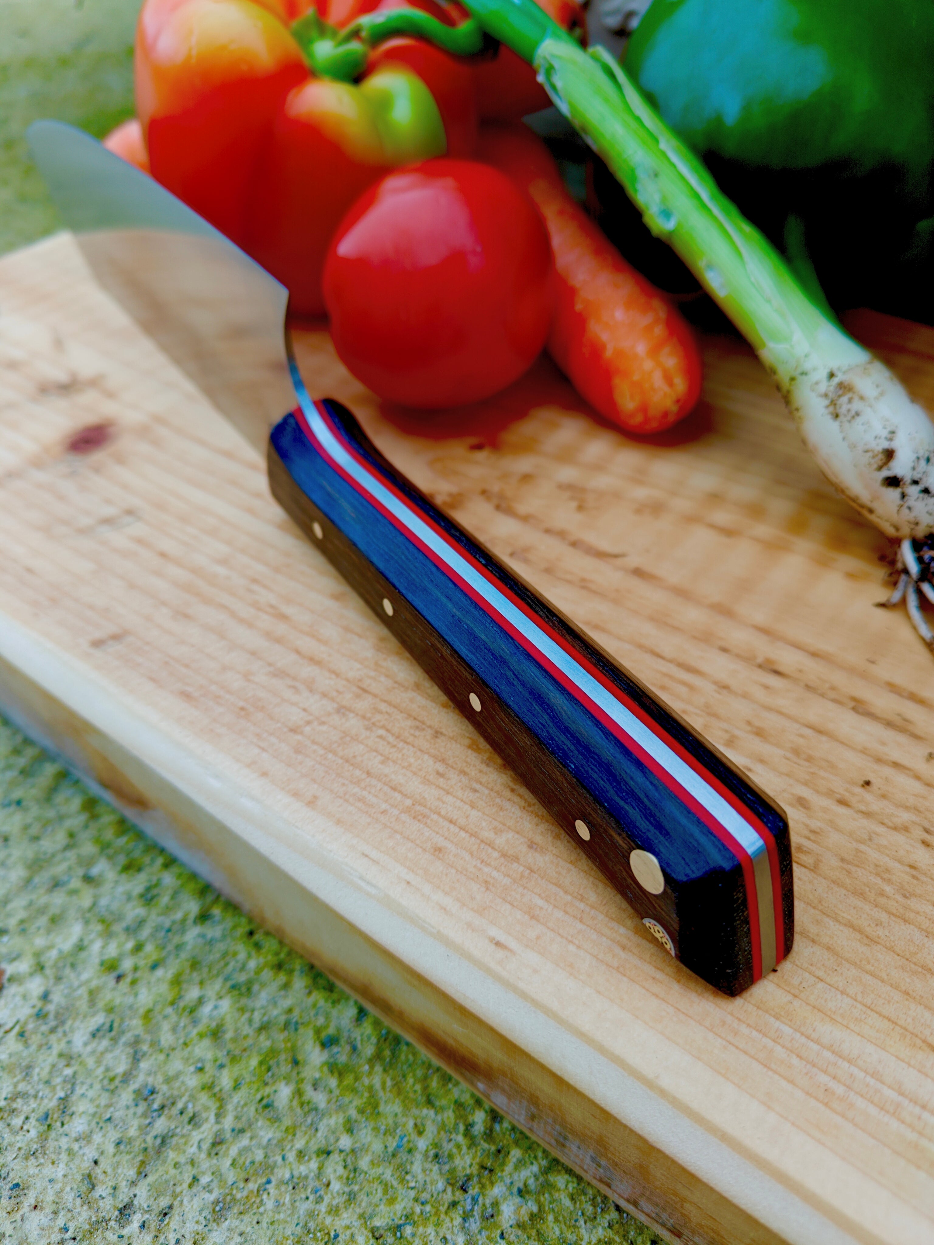14c28n stainless , irish bog oak