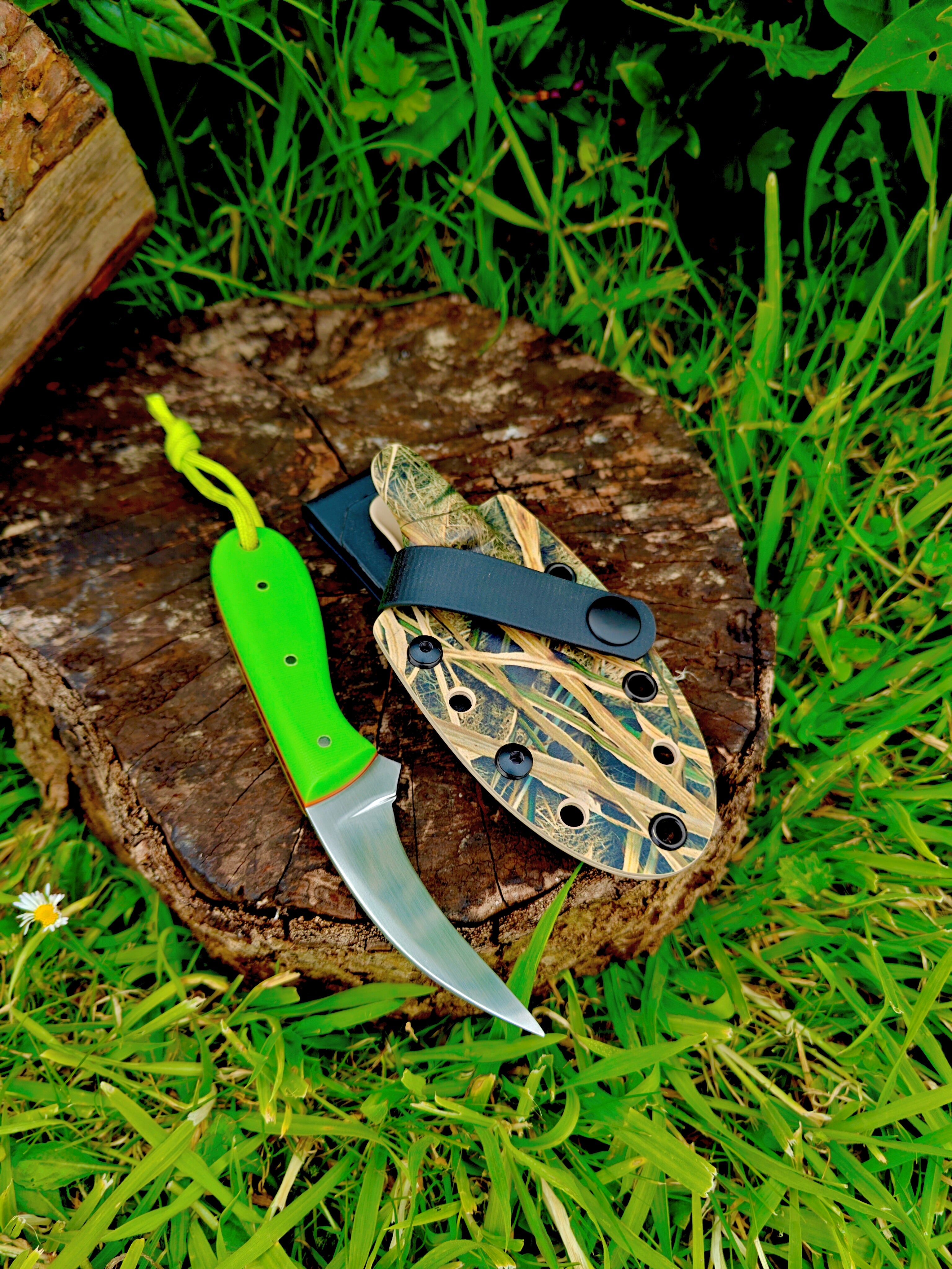 Special edition stalkers claw, green g10