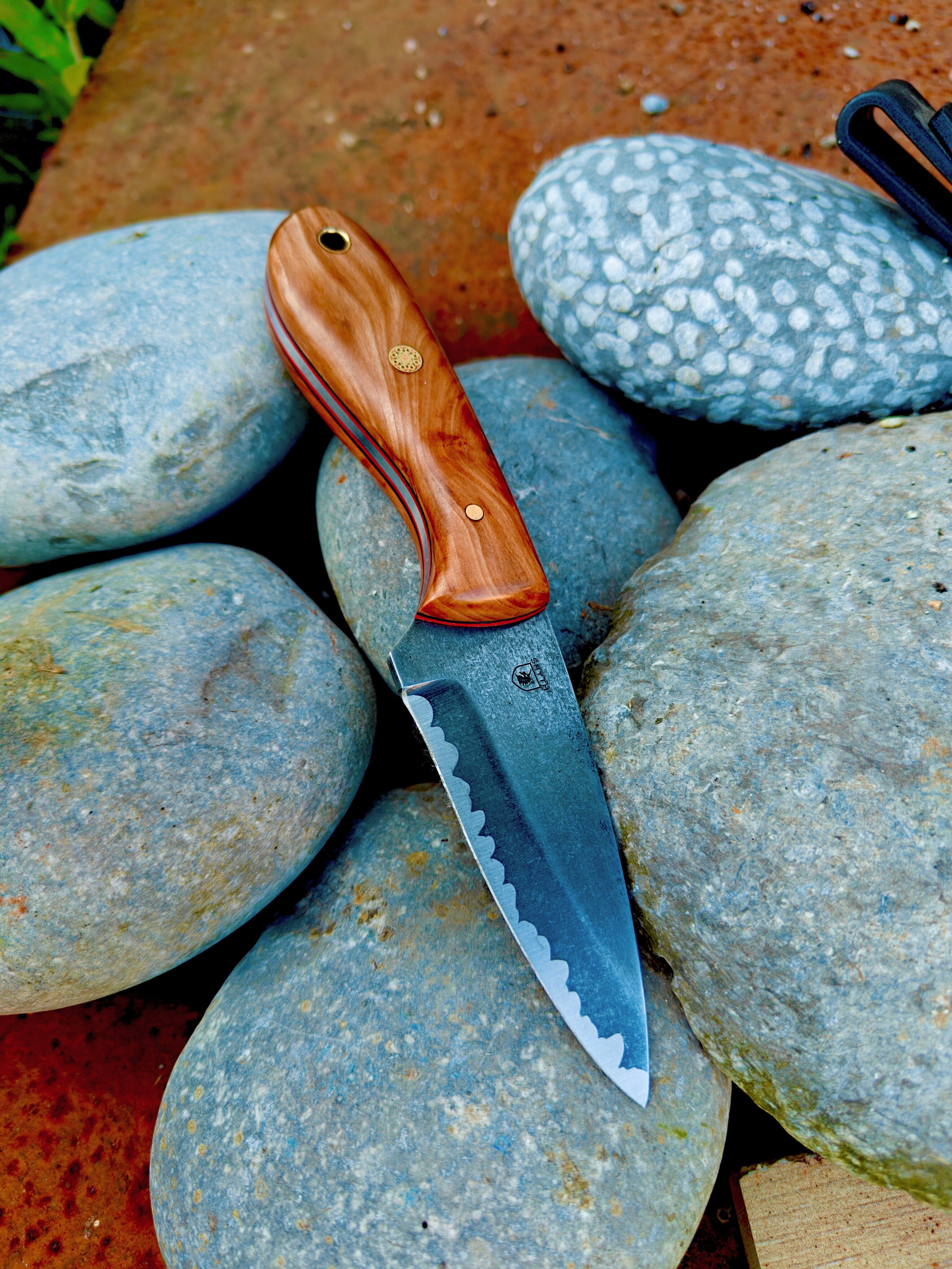 80crv2 high carbon & figured apple wood – Smyth Knives